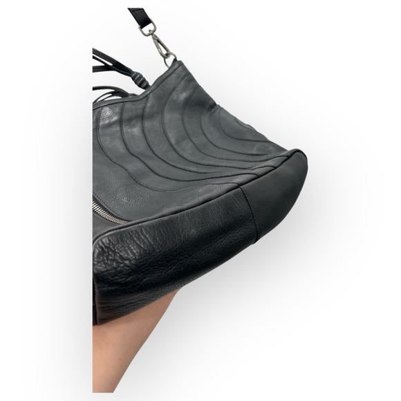 Latico Joplin Tote/Crossbody Black Leather - Picture 6 of 8